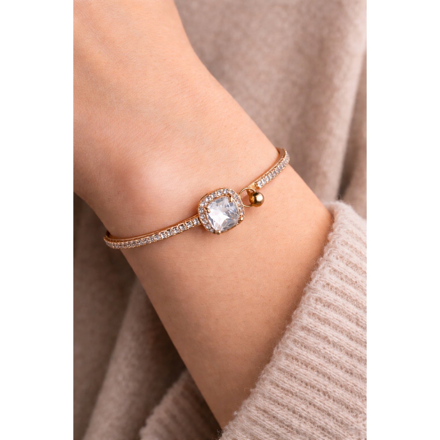 Vintage Rose Gold Tone Crystal Bangle Bracelet Cushion Cut Halo Rhinestone