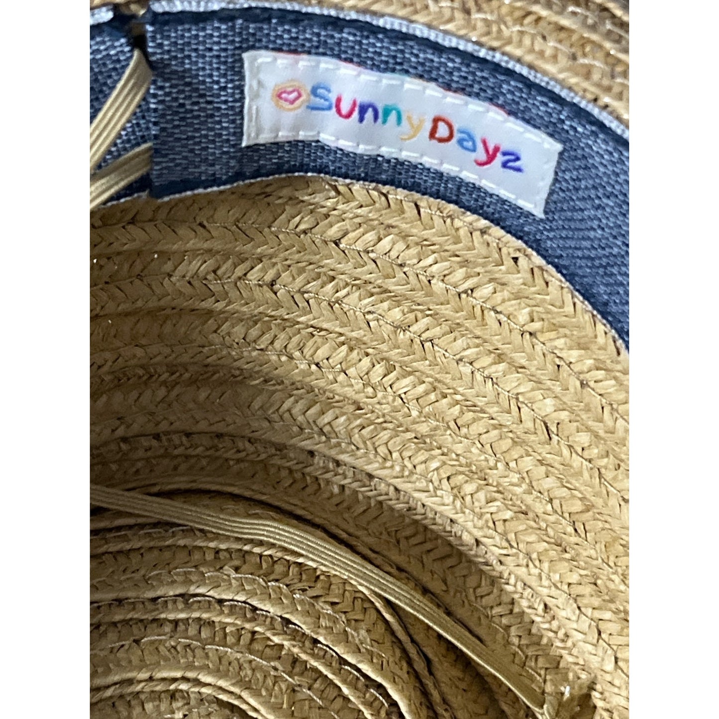 Sunny Dayz Tan Straw Fedora Hat with Gray Chevron Band