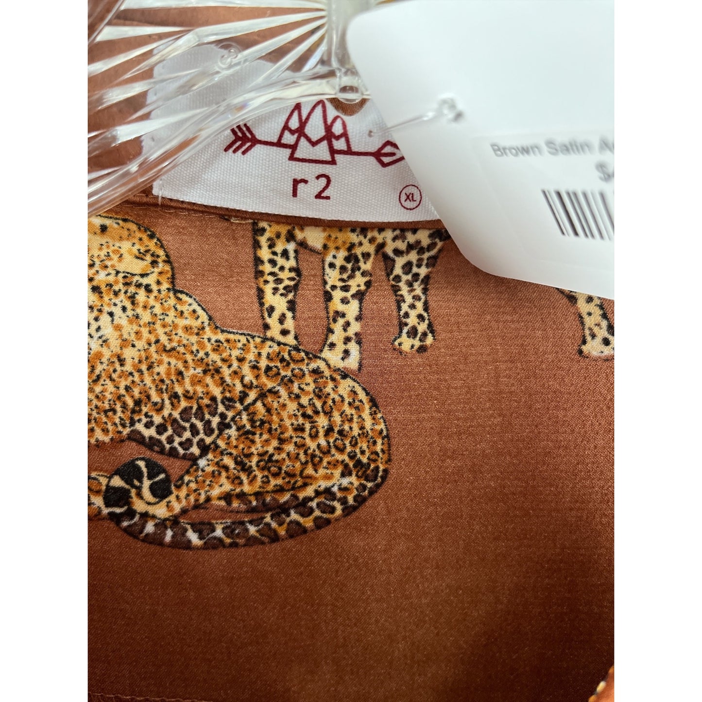 r2 Women’s XL Brown Satin Animal Print Button-Front Shirt – Cheetah Pattern – NWT