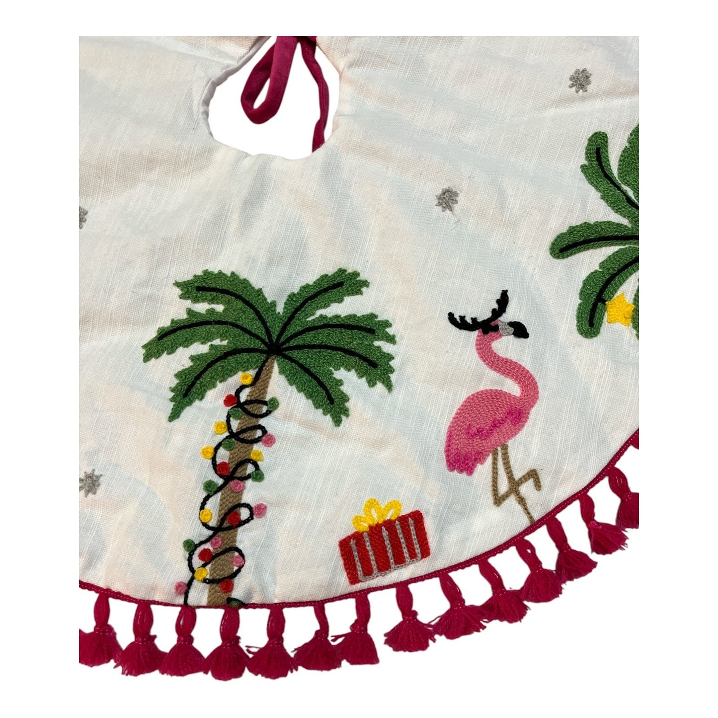 En Vogue International Christmas Flamingo Palm Tree Skirt with Tassel Trim – 24”