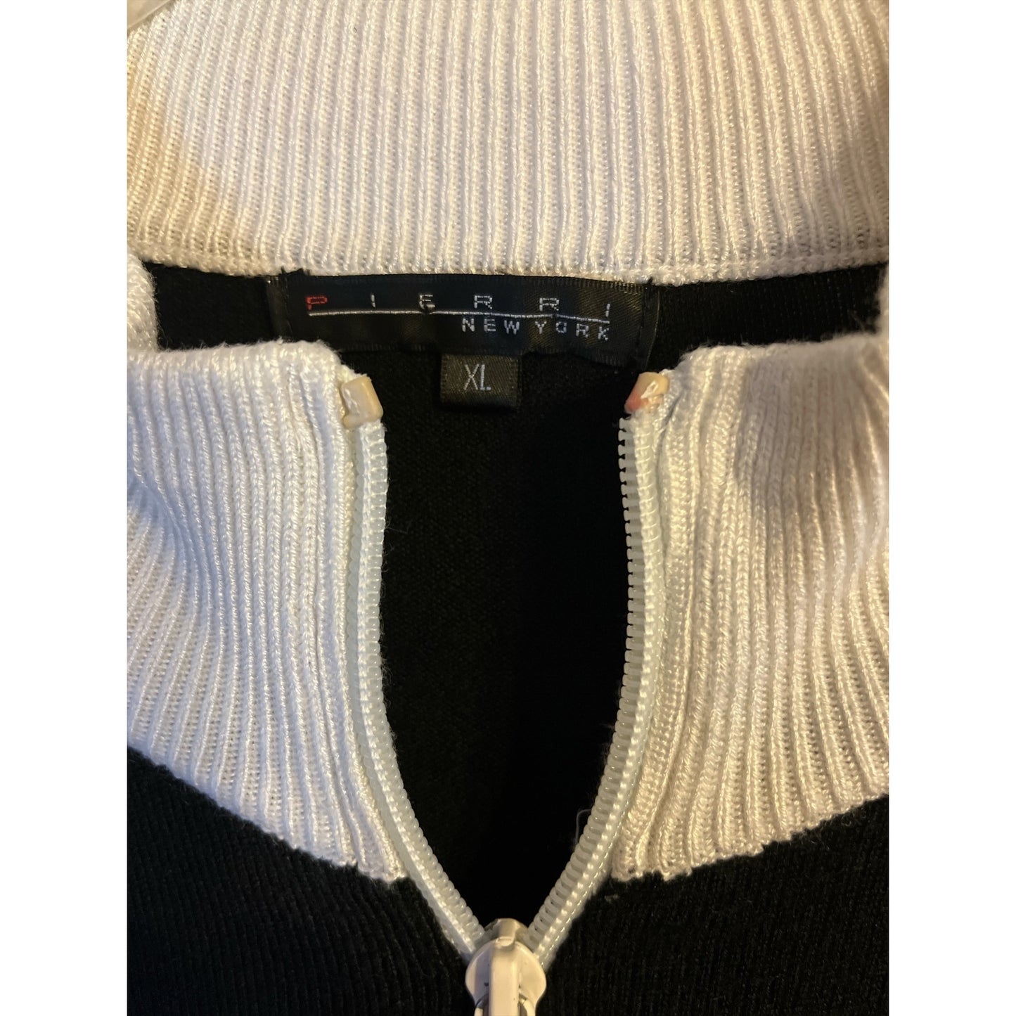 Vtg Pierri New York Women’s Zip Front Sweater – Black & White Colorblock – Size XL
