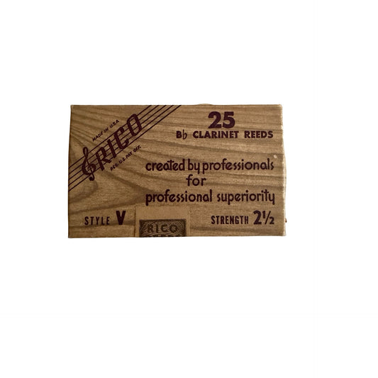 Vintage Rico Bb Clarinet Reeds Style V Strength 2½ Box With 9 Reeds Made in USA