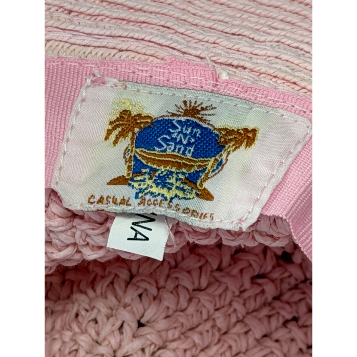 Vintage Sun 'N' Sand Casual Accessories Wide Brim Crochet Sun Hat Pink 22" Bendable Brim