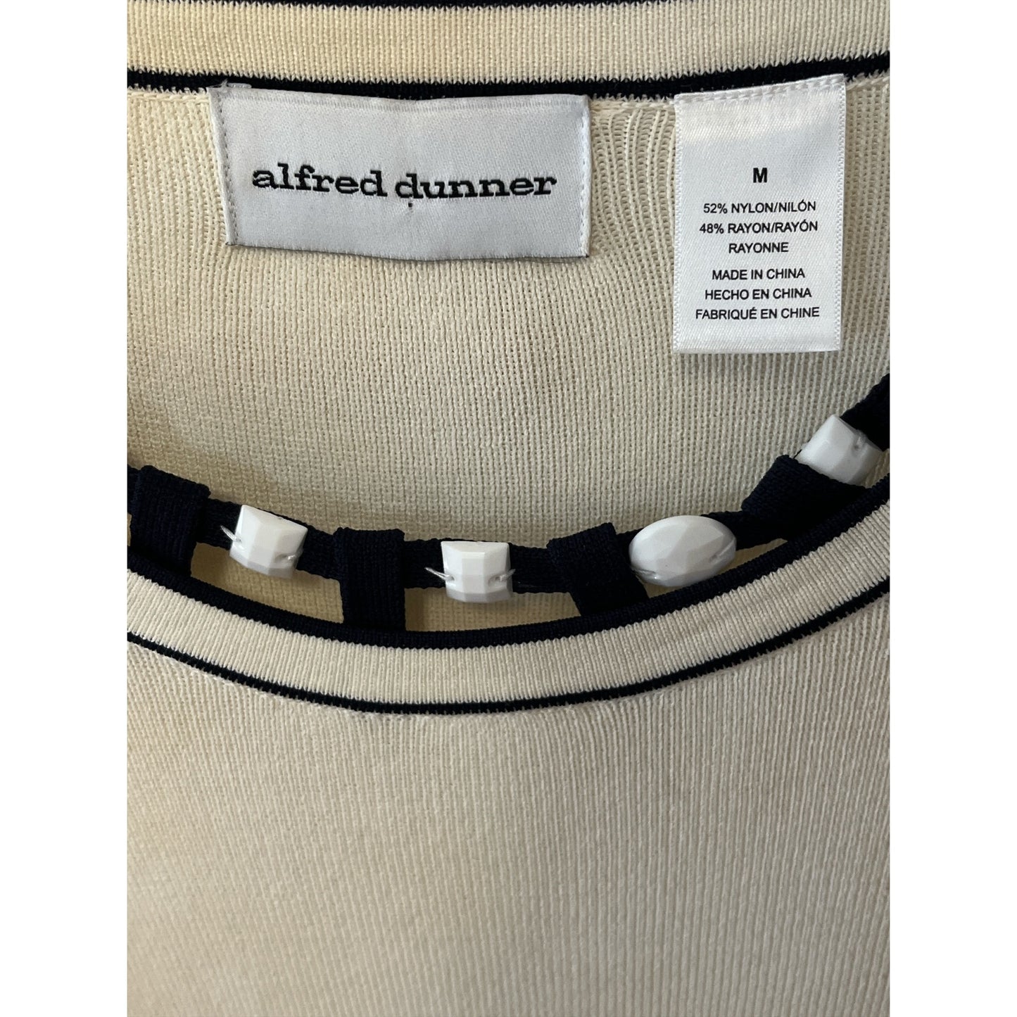 Alfred Dunner Women’s M Cream Sweater Beaded Neckline Needs Stitch Repair Vintage Style Top