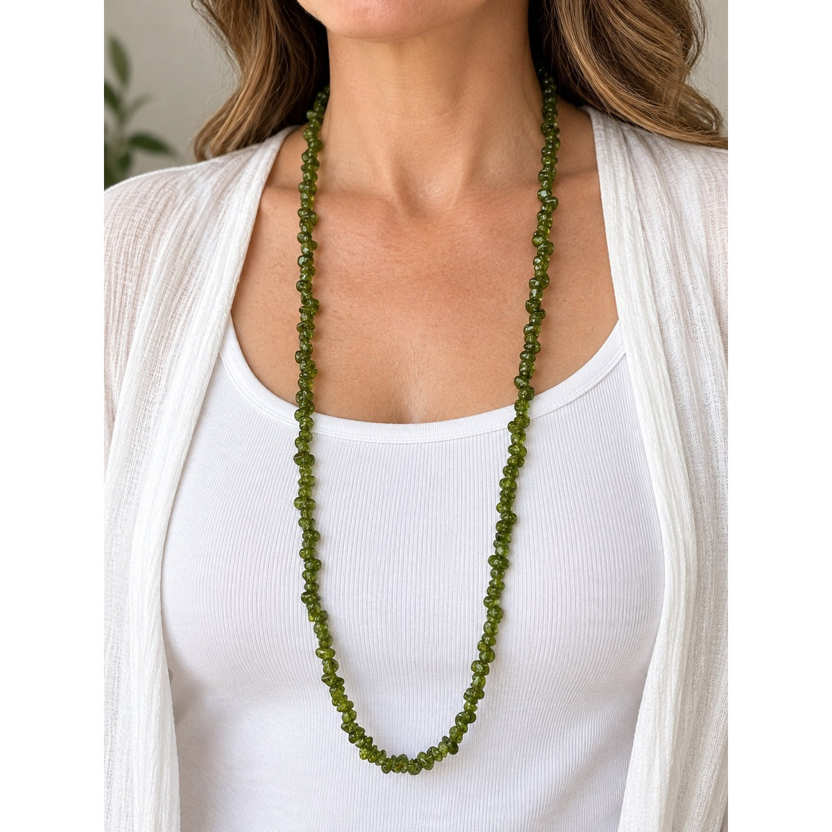 Natural Peridot Green Gemstone Chip Necklace 32 Inch Long Strand