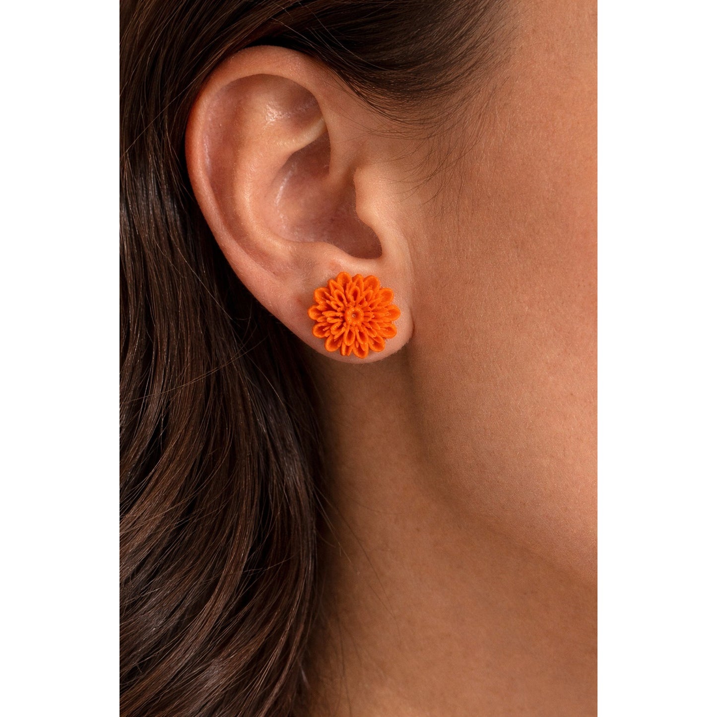 Vintage Orange Floral Stud Earrings Carved Resin Chrysanthemum Retro .75"