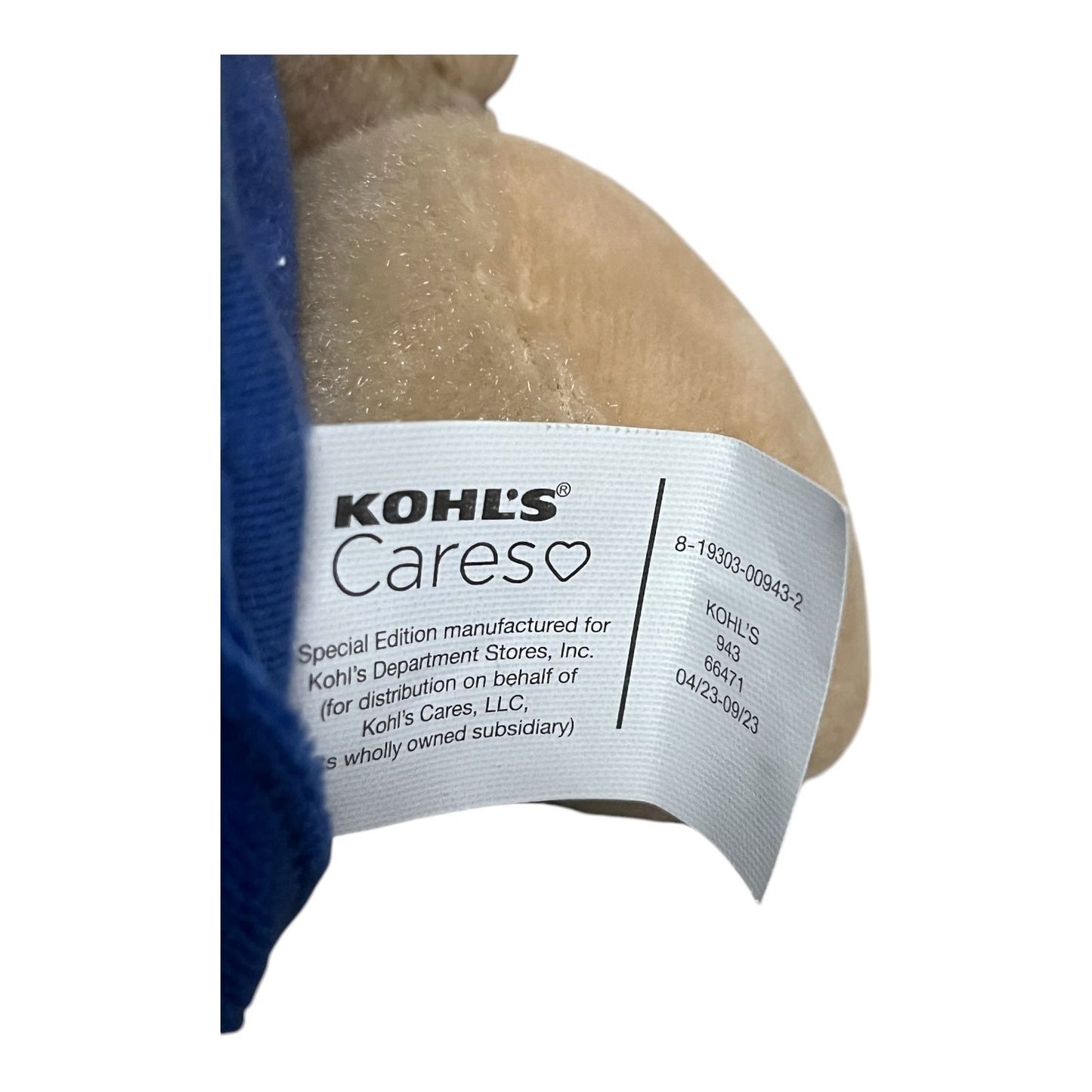 Kohl's Cares Paddington Bear Plush Toy Stuffed Animal – Red Hat, 2022