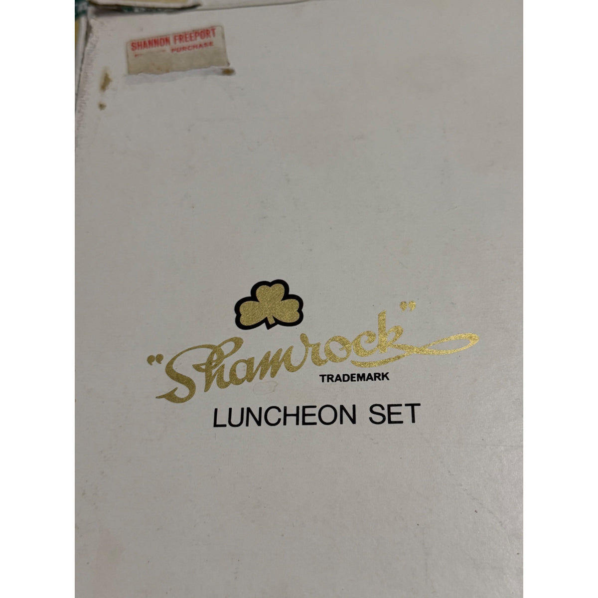 Vintage 1960s Shamrock Irish Linen Luncheon Placemats Embroidered 18x12 Set of 4