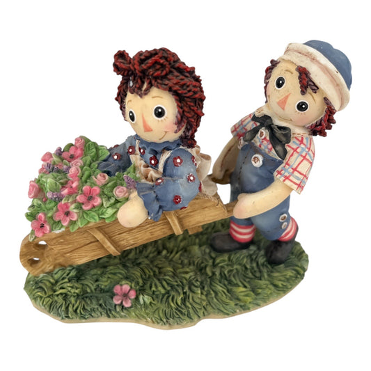 Raggedy Ann and Andy Enesco Figurine Scatter Seeds of Happiness