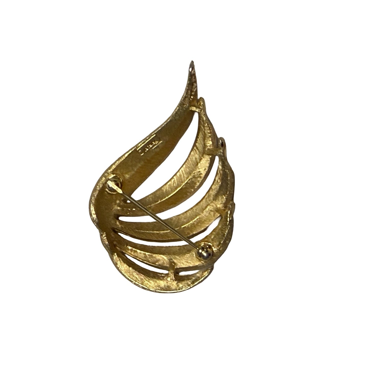 Trifari Gold Tone Leaf Brooch Vintage Textured Abstract Openwork Pin