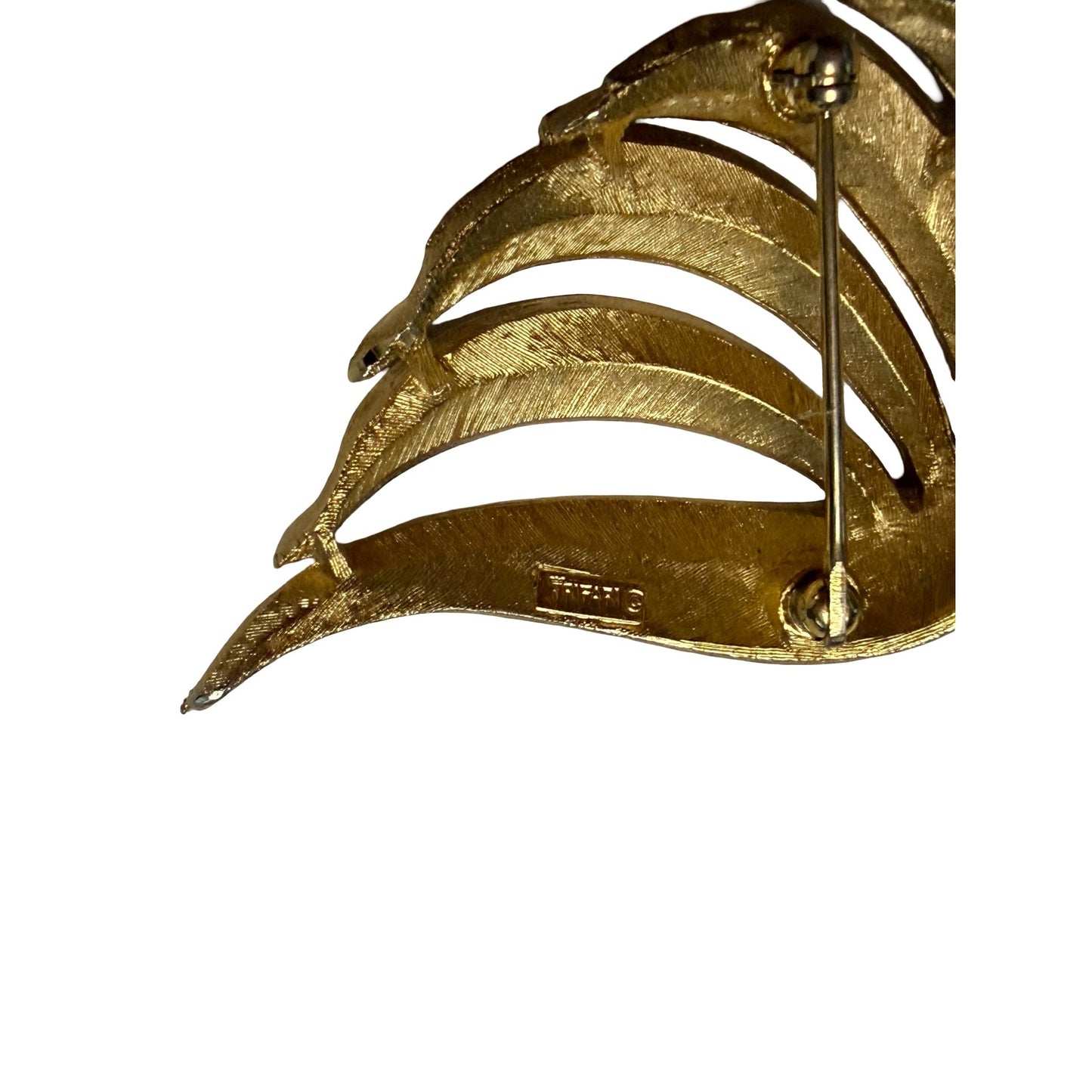 Trifari Gold Tone Leaf Brooch Vintage Textured Abstract Openwork Pin