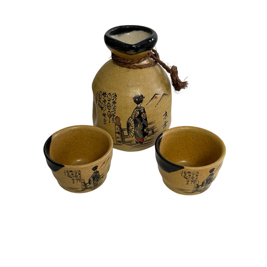 Vintage Japanese Sake Set Geisha Tokkuri 2 Ochoko Cups Mid Century Japan