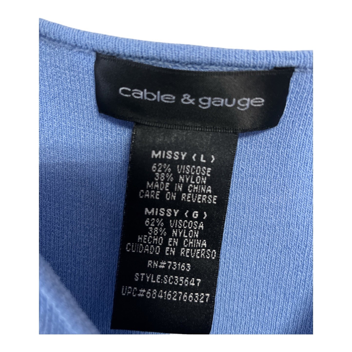 Cable & Gauge Women’s Size L Blue Short Sleeve Top – Chain Link Accent