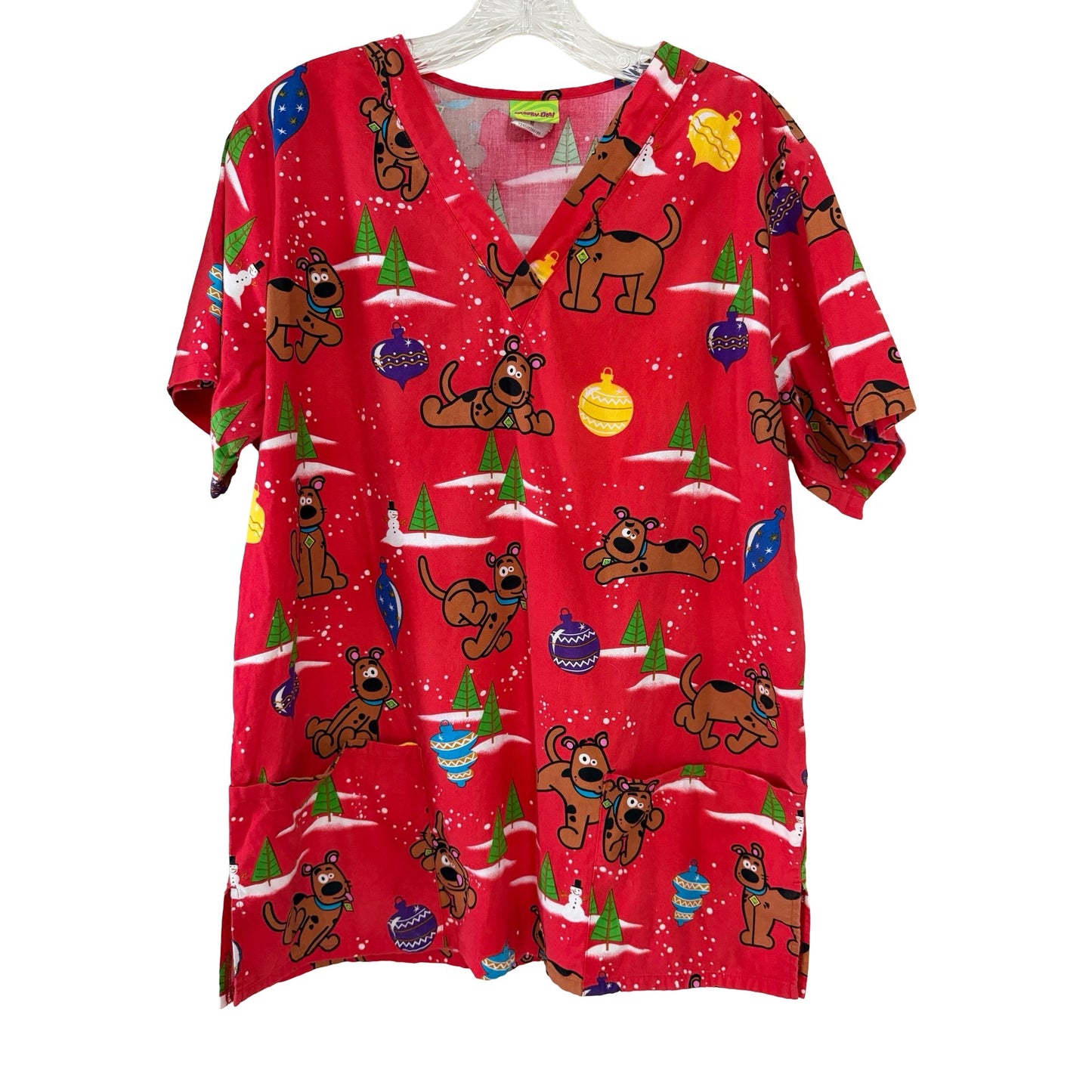 Scooby-Doo Christmas Scrub Top Women's Medium Red Holiday Cartoon V-Neck Uniform