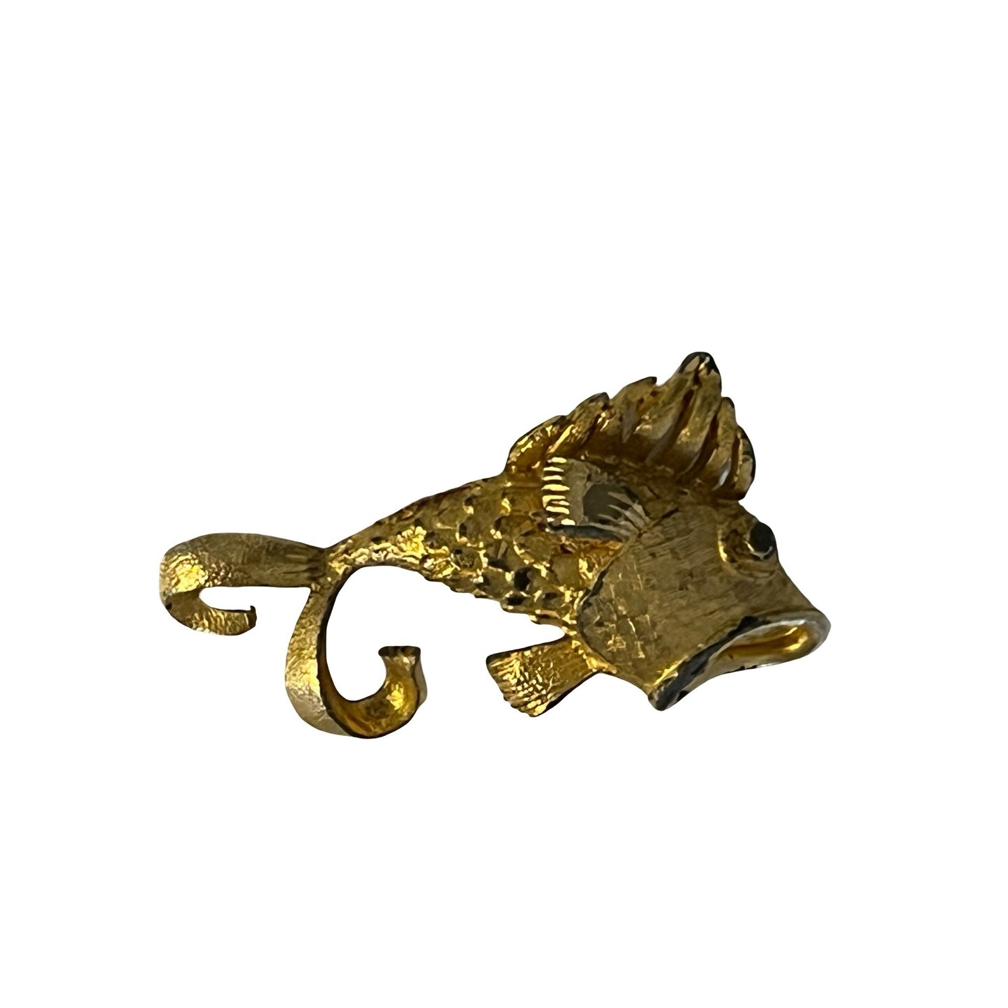 Vintage Gold Tone Fish Brooch Figural Textured Metal Pin 2 Inch