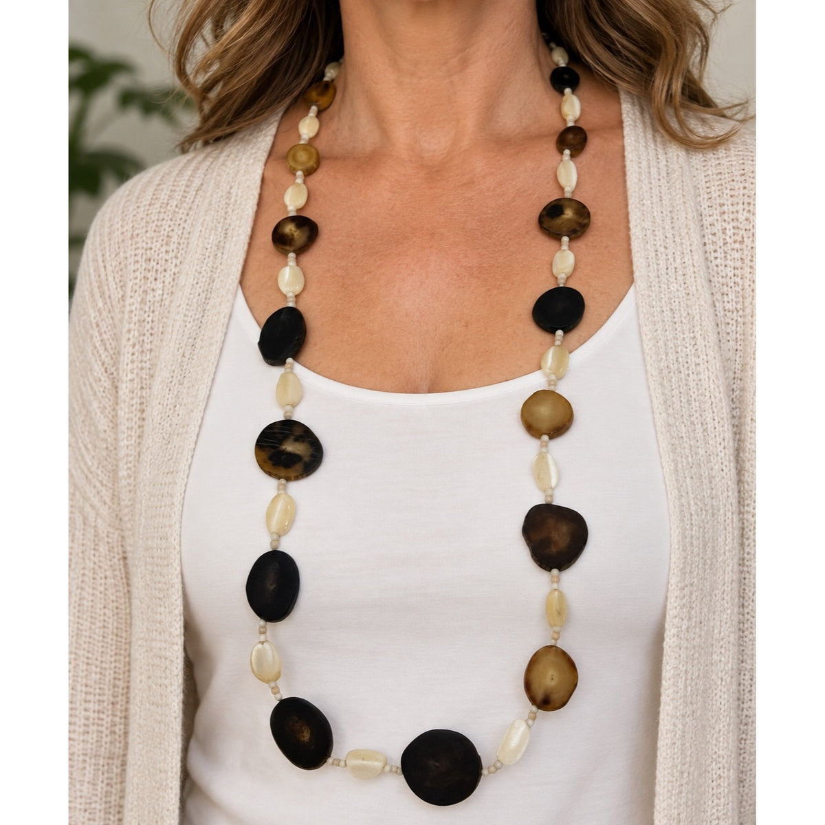 Vintage 30" Natural Shell Disc Necklace Brown Black Cream Chunky Boho