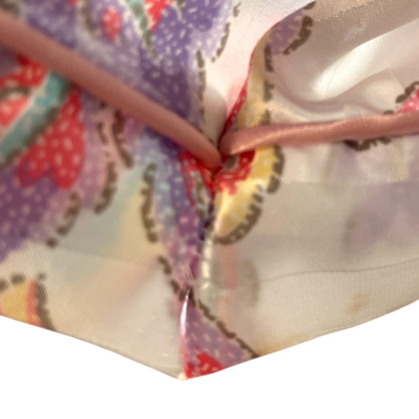 Vintage Y2K Circa 2000 Floral Satiny Kimono Robe Made in USA XL-XXL