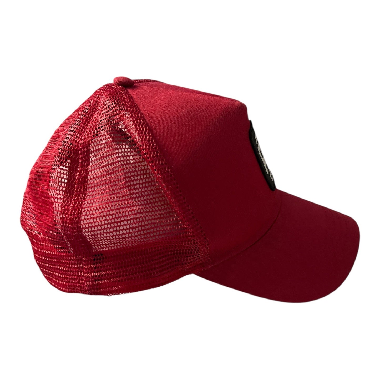 Red Trucker Hat with Mickey Mouse Patch – Japanese Text “Make It Impossible”