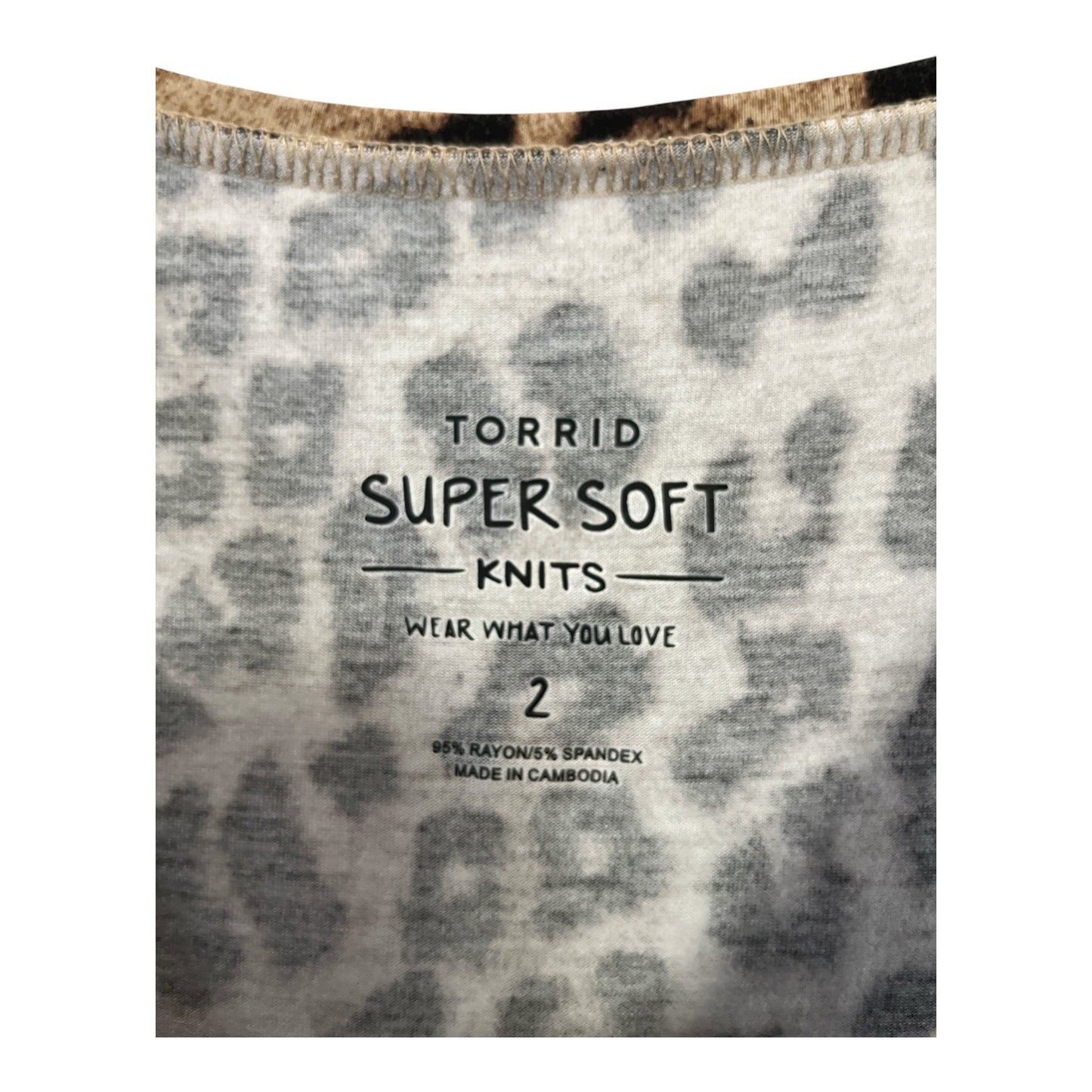 Torrid Super Soft Leopard Print Knit Top – Plus Size 2 (2X)