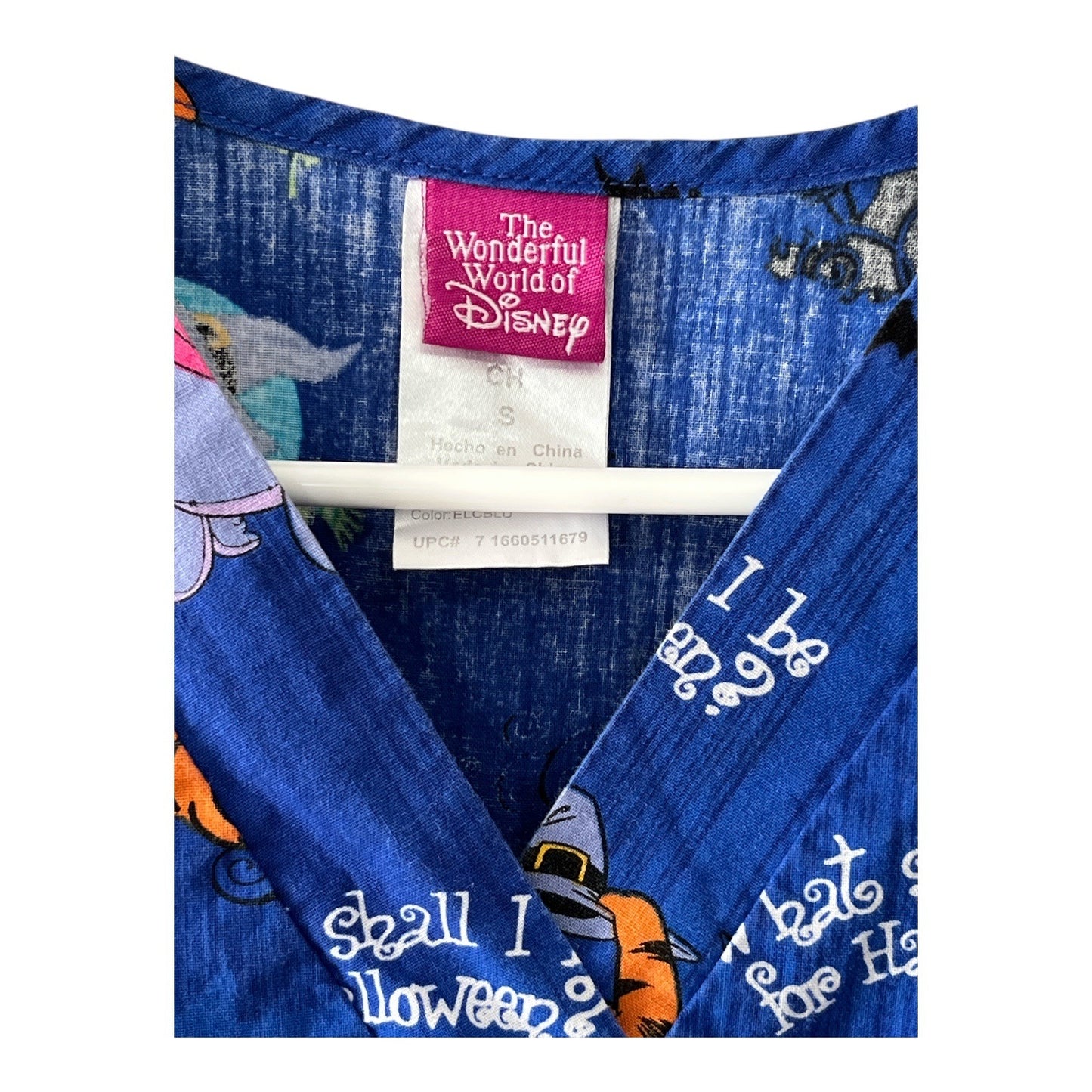 2 Women’s Scrub Tops Size Small Halloween Cat Print & Disney Winnie the Pooh