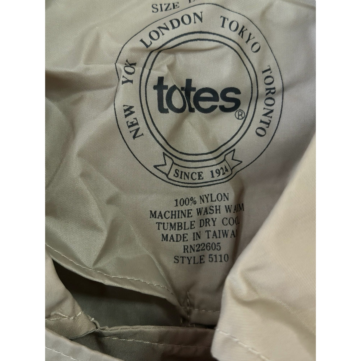 Vintage Totes Beige Packable Double Breasted Trench Raincoat Large Nylon