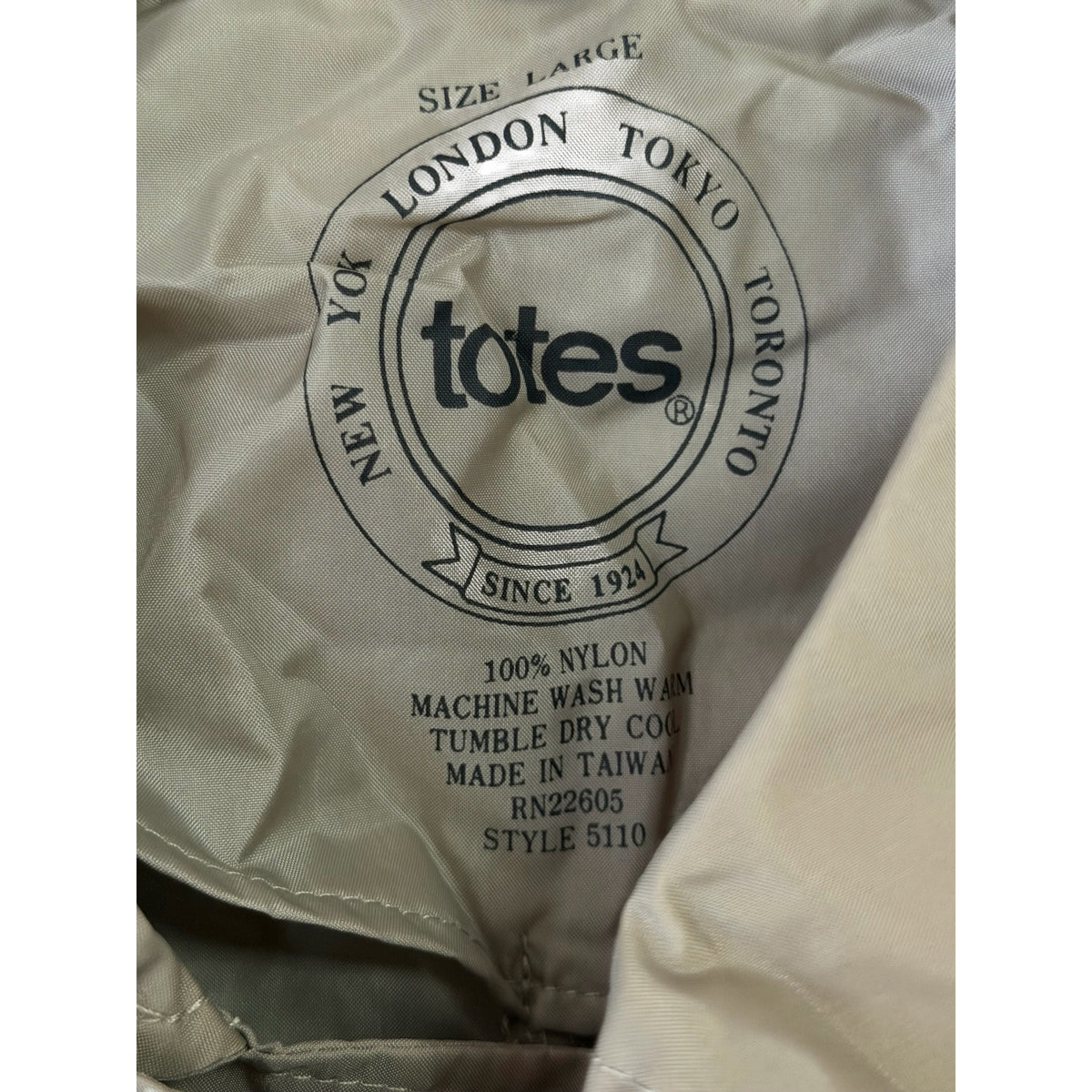 Vintage Totes Beige Packable Double Breasted Trench Raincoat Large Nylon