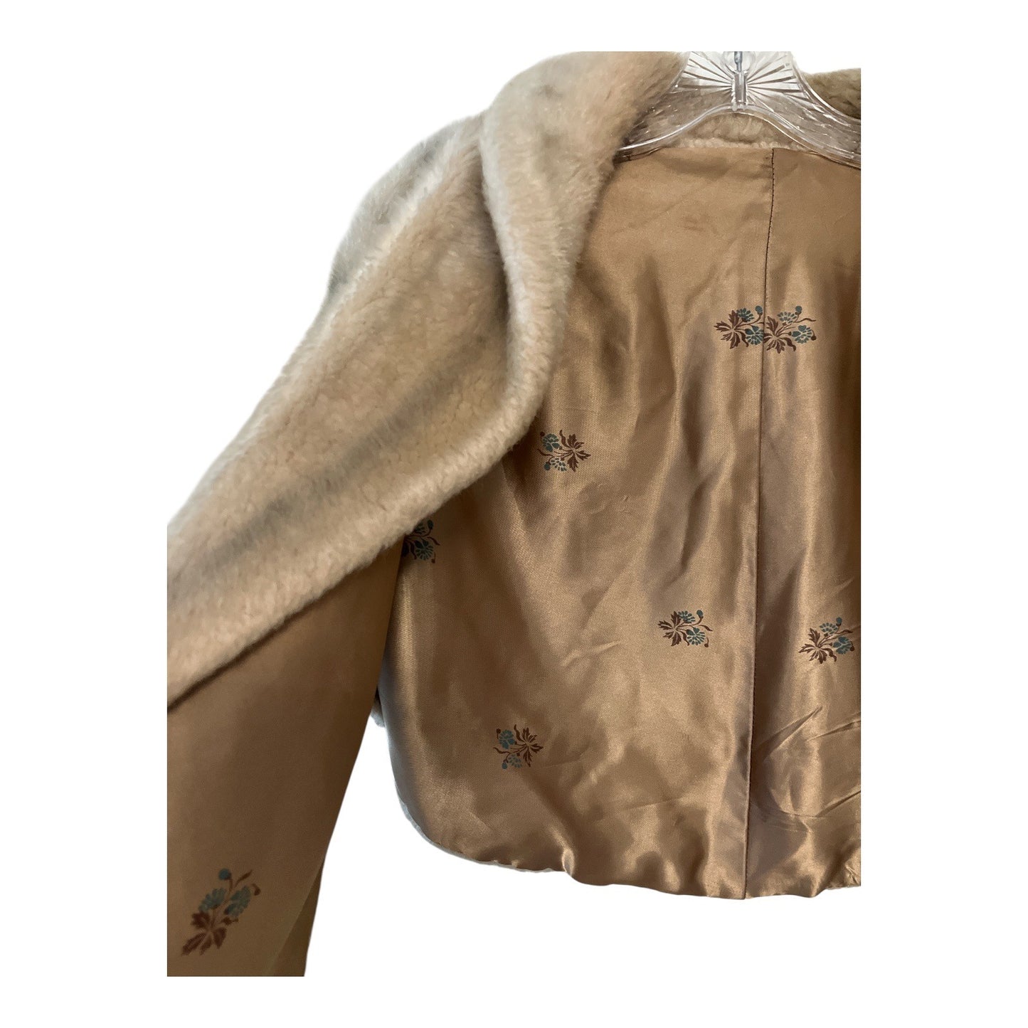 Vintage Mid-Century Fur Stole – Printed Satin Lining – Blonde Wrap Cape (Coarse Texture, Possibly Real Fur)
