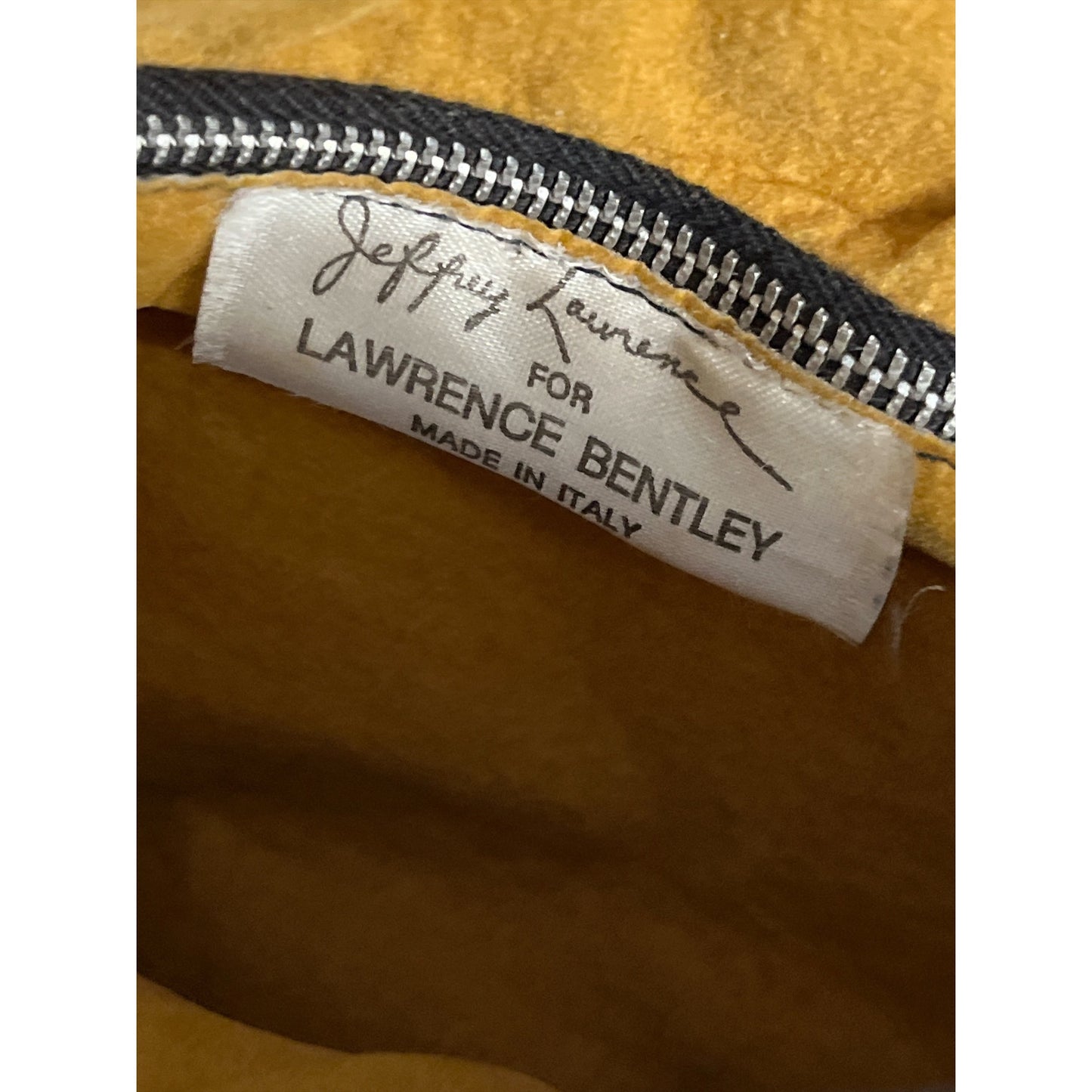 Vintage Jeffrey Lawrence for Lawrence Bentley Navy Leather Crossbody Bag Made in Italy