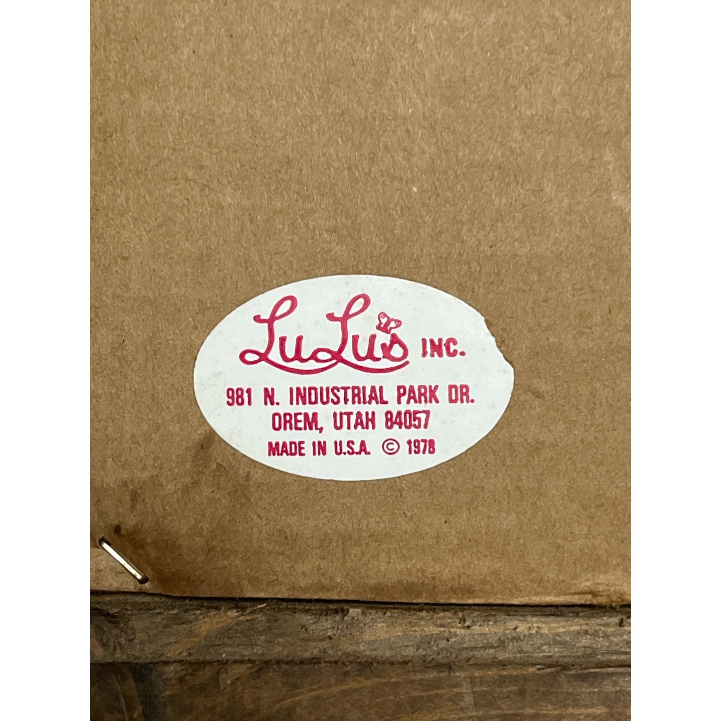 1978 Lulu’s Inc. 1909 Rolls-Royce “Silver Ghost” Framed Metallic Art Print – Gold Foil Shine – Made in USA