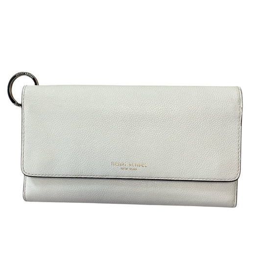 Henri Bendel Ivory Leather Travel Wallet Organizer Clutch with Key Ring