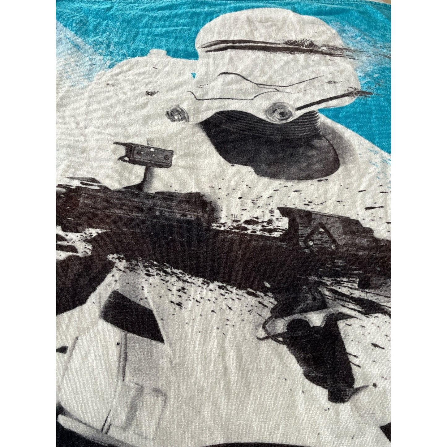 Set of 2 Star Wars “Blue Flame Trooper” Beach Towels – Stormtrooper Print – 2016 Disney Licensed