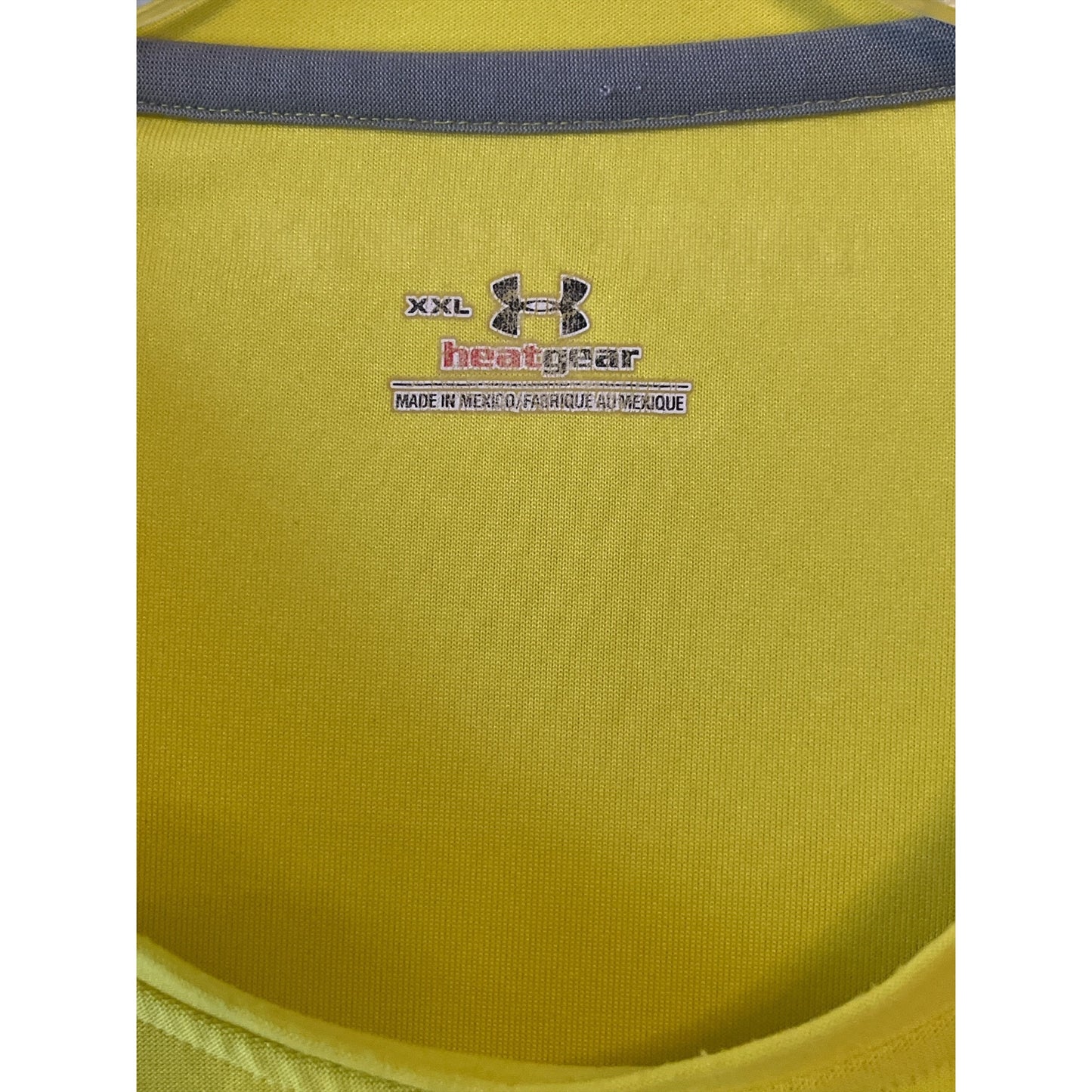 Under Armour Men's HeatGear 2XL Performance Shirt Bundle – Set of 4 (Loose & Fitted)