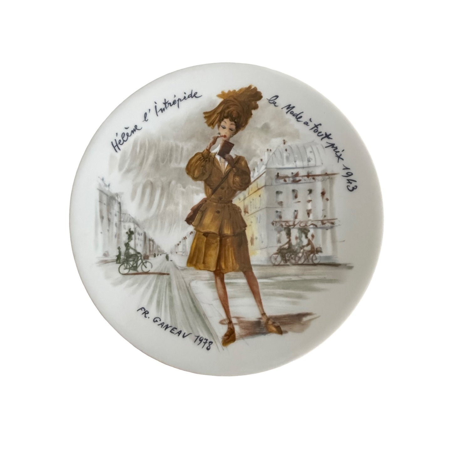 D'Arceau-Limoges Les Femmes Du Siècle 1943 Hélène L'Intrépide Collector Plate FR Ganeau 1978