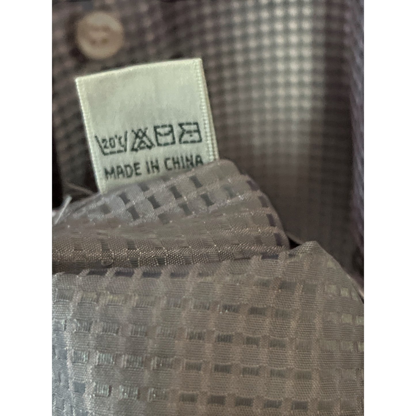 Vizioni Uomo Men’s XL 100% Silk Long Sleeve Dress Shirt – Lilac Textured Woven Pattern