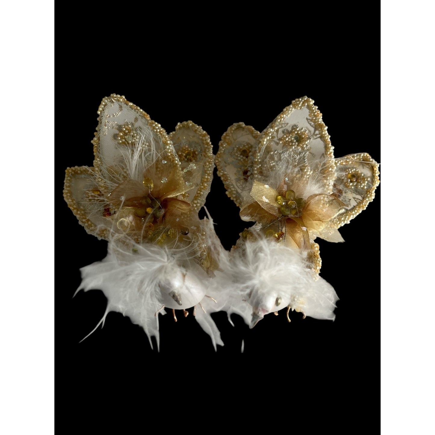 Set of 2 Decorative Birds Ornaments with Beaded Lace Tails and Feather Crests