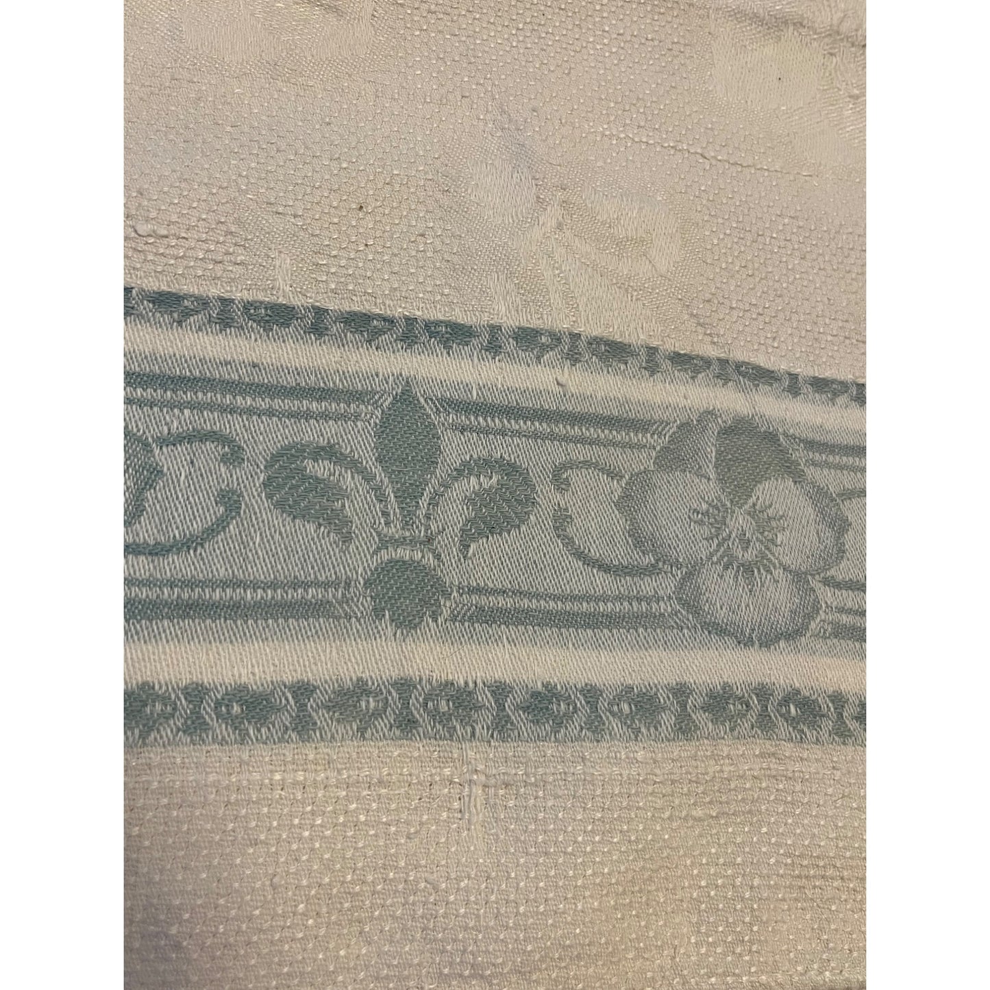 Vintage Fleur de Lis Floral Jacquard Kitchen Towels Blue Cream Cotton 36x20