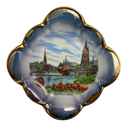 Vintage Tirschenreuth Frankfurt/Main Souvenir Plate – Scalloped Edge, Luster Glaze, 8.5", Germany