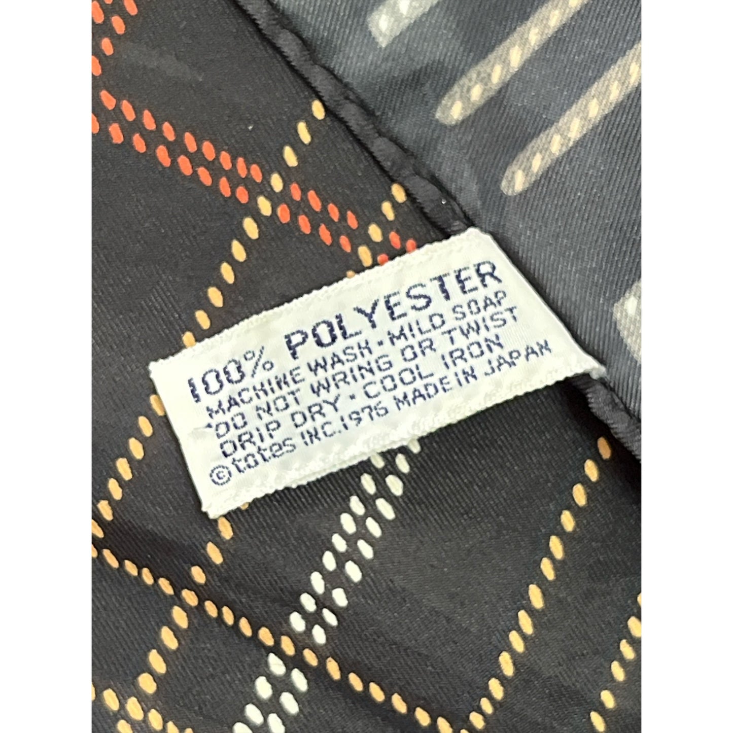 Vintage 1976 Totes Rain Scarf Water Repellent Feather Print Black Gold Red Japan 27”