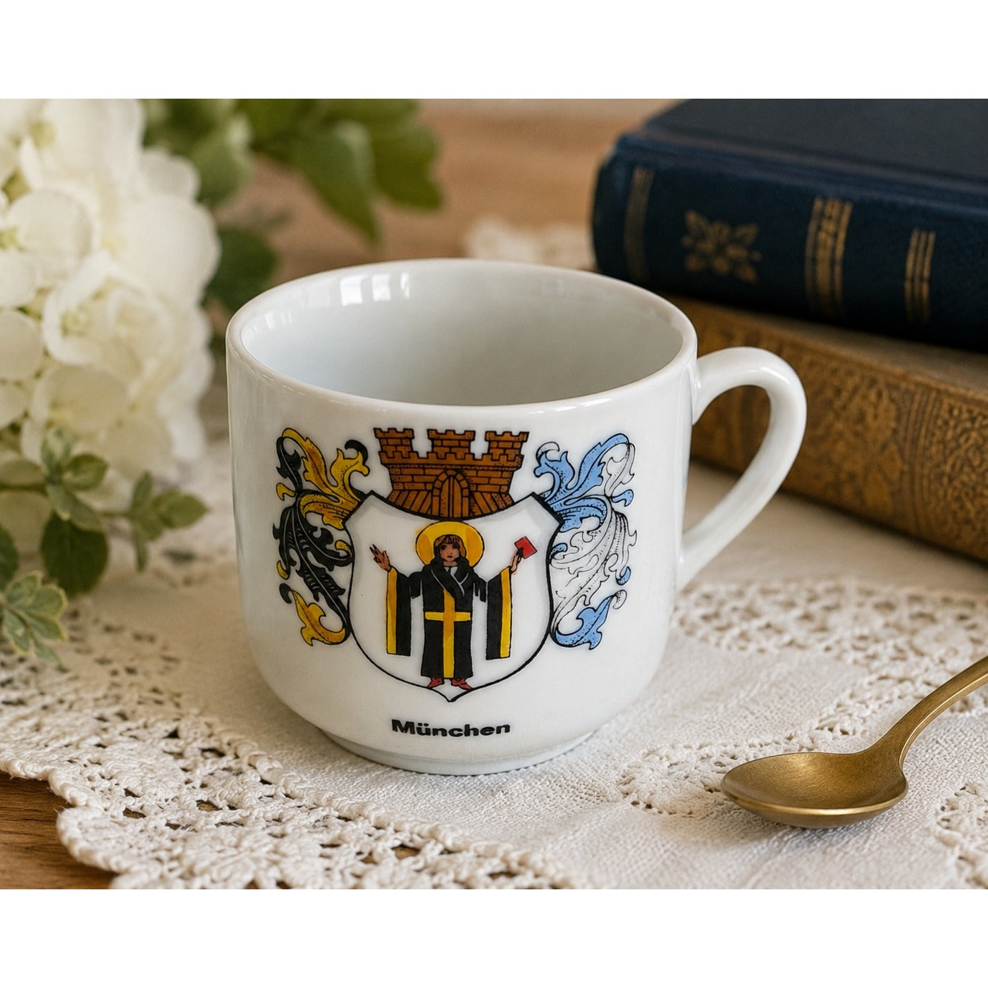 Vintage Weiden Bavaria München German City Crest Porcelain Souvenir Cup
