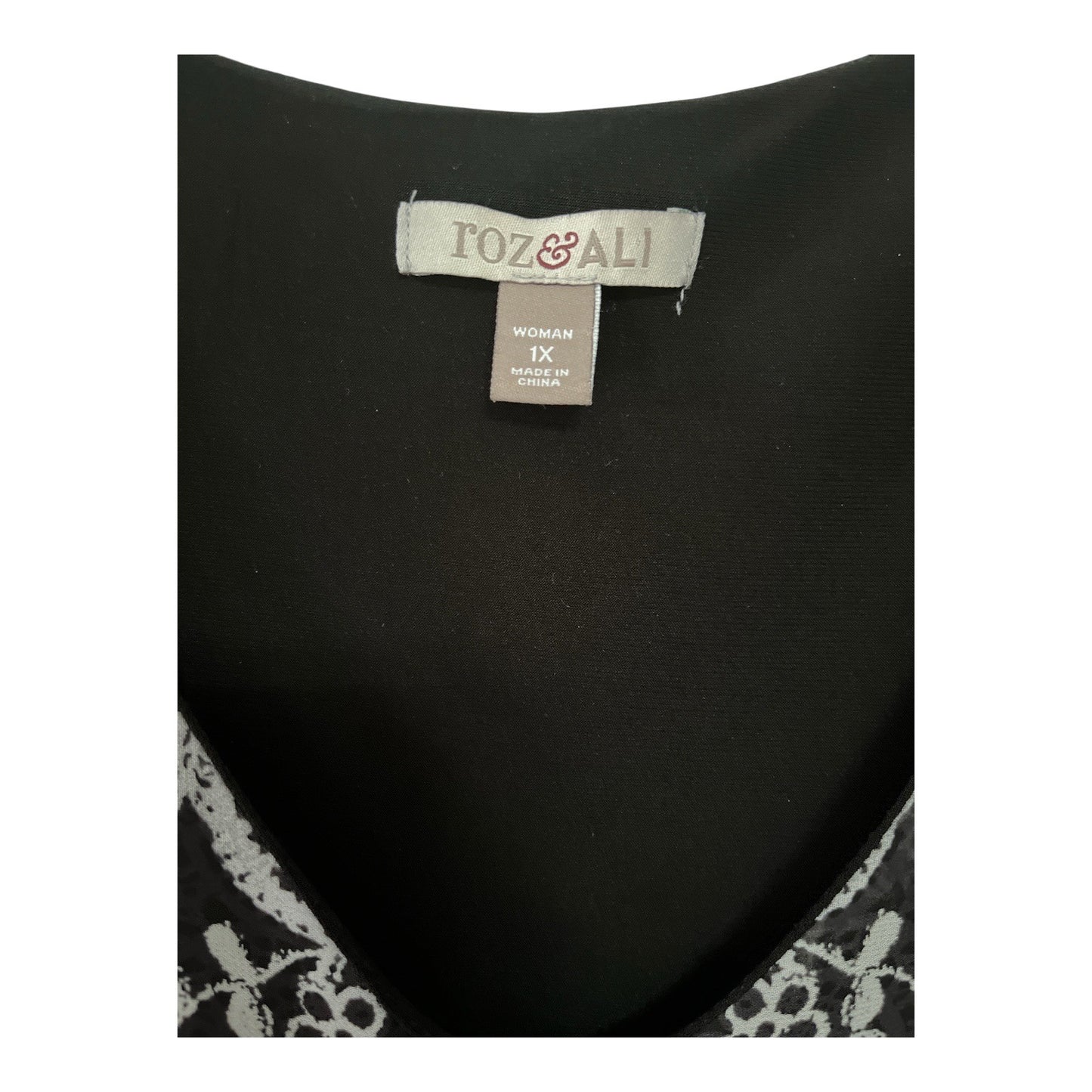 Roz & Ali Women’s 1X Black Floral Poncho Blouse, Sheer Overlay, V-Neck Lined Top