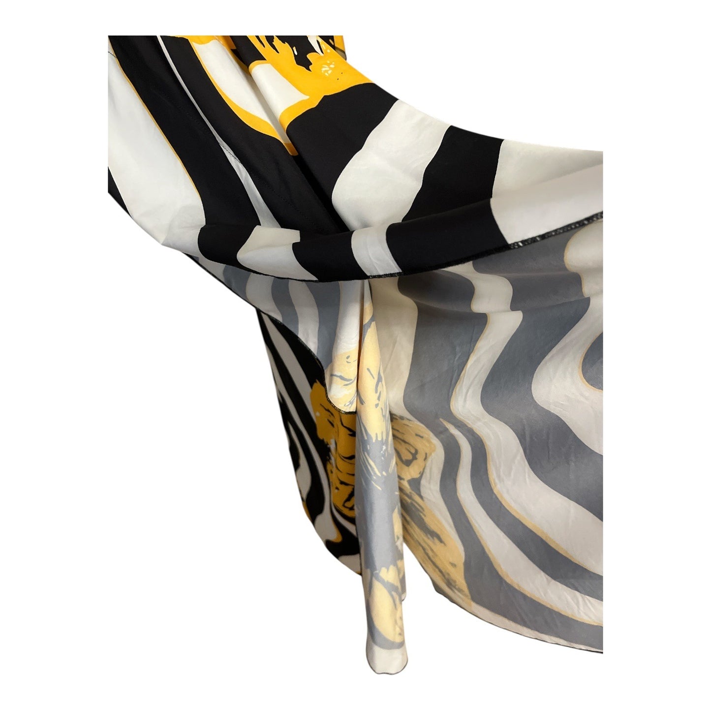 BSUBSEACH Black White Yellow Floral Kaftan Cover Up Batwing Maxi 58x54