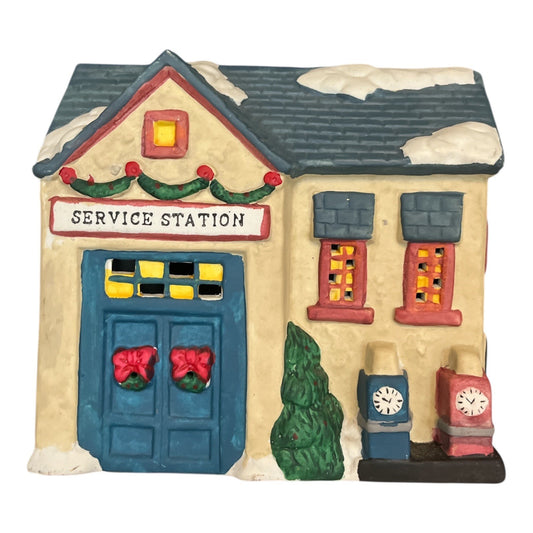 Vintage 1995 Winter Valley Villages Light-Up Ceramic Service Station – Christmas Village House – Walmart Holiday Collection