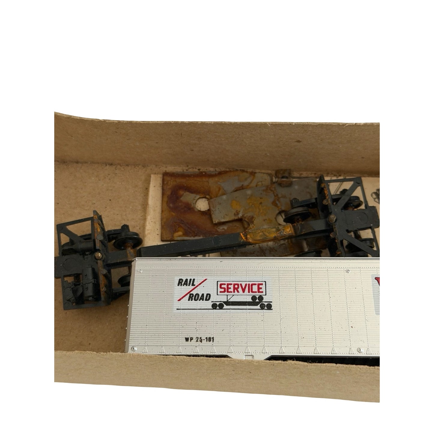Vintage Athearn HO Scale Western Pacific 40' Box Car Kit No. 1704 w/ Box & Instructions