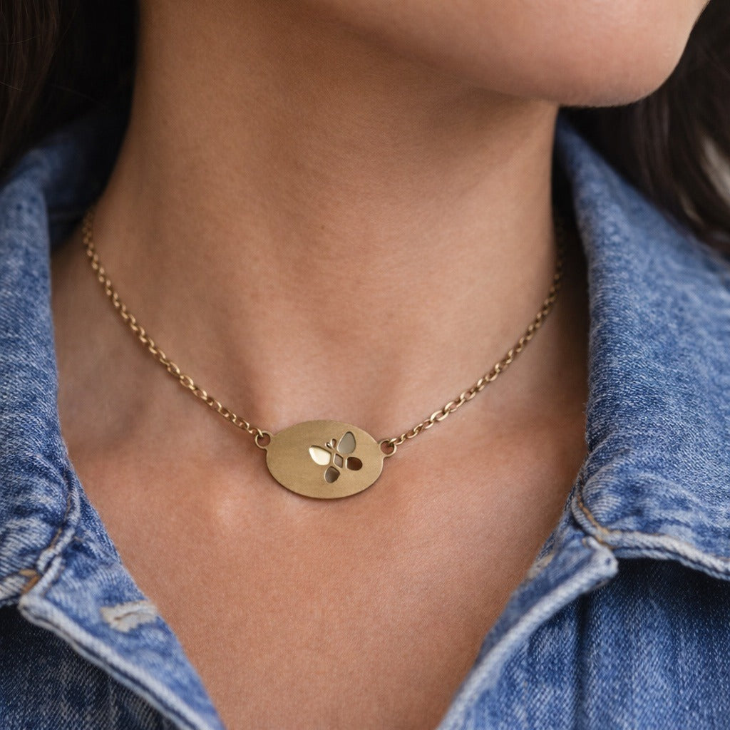 Minimalist Gold Tone Butterfly Cutout Necklace Dainty Oval Pendant 13 Inch