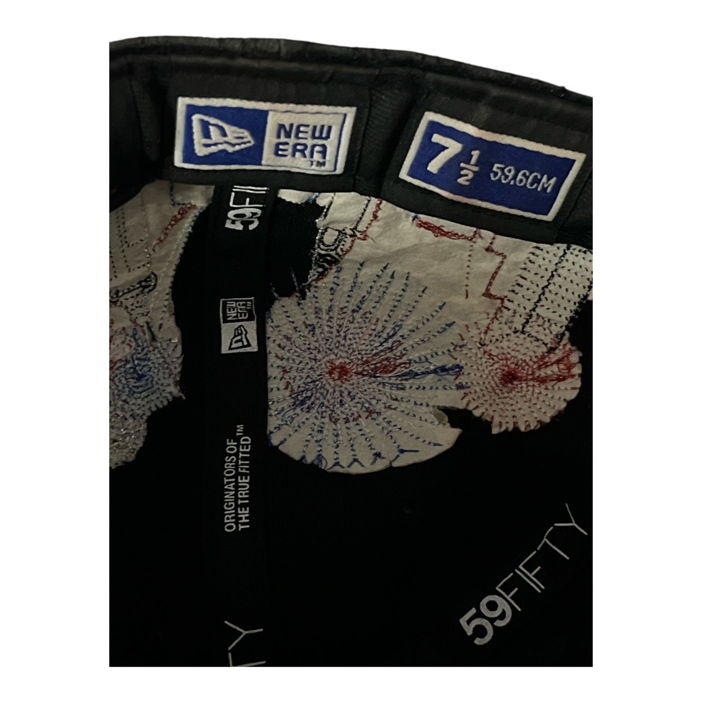 New Era 59FIFTY New York Yankees Wool Fitted Hat 7 1/2 Fireworks NYC Skyline Embroidered Black