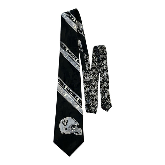 Vintage 1996 NFL Raiders Silk Tie – Black & Silver Football Helmet Necktie – 100% Silk, 55”