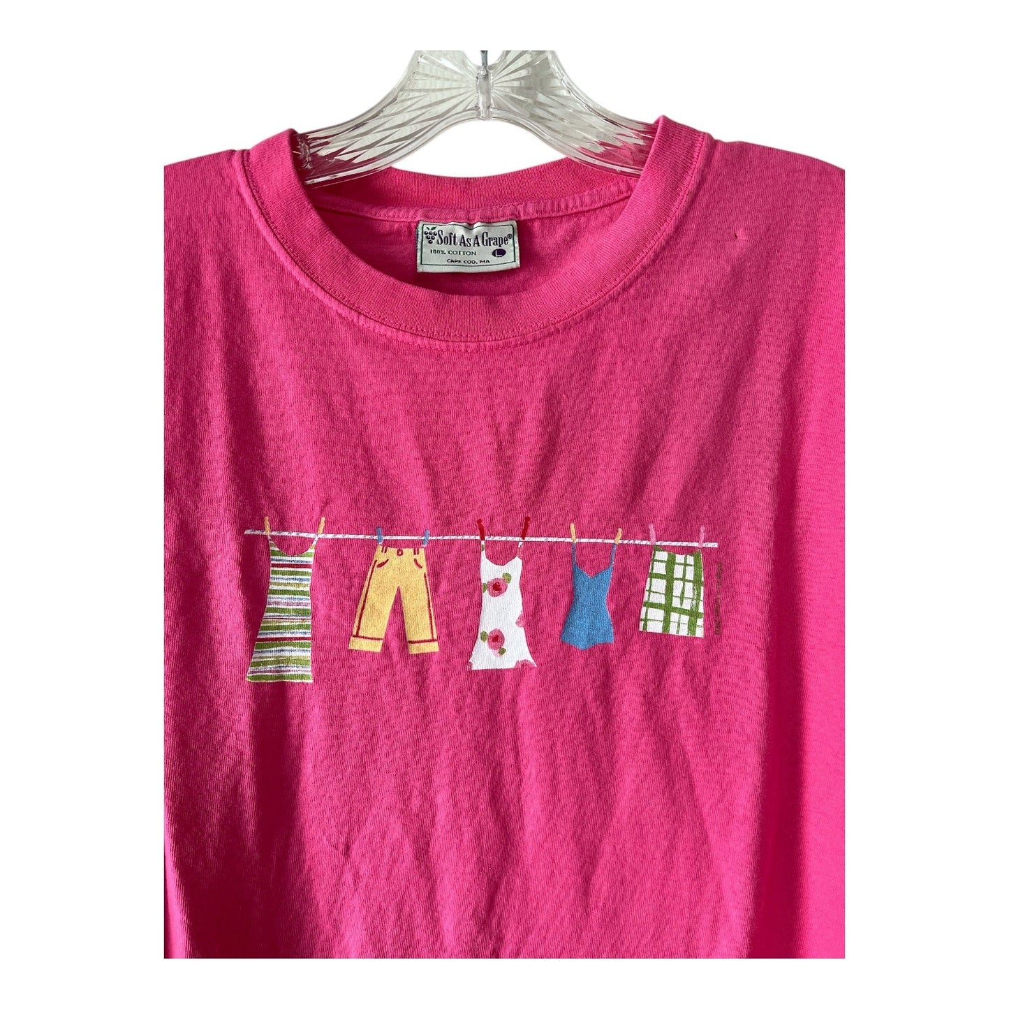 VTG Soft As A Grape Cape Cod Women’s Pink T-Shirt – Clothesline Graphic – Size L – 100% Cotton