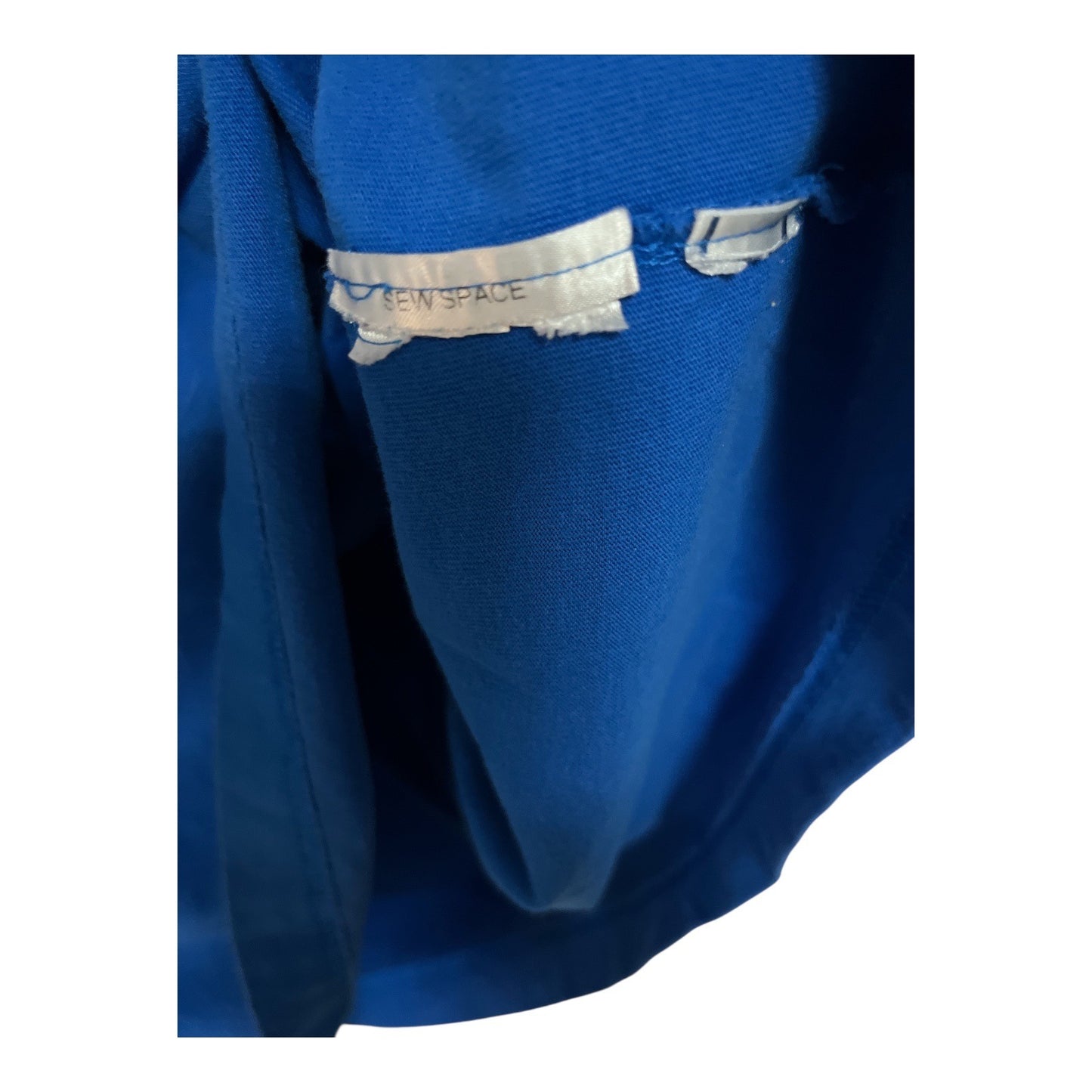 Tommy Hilfiger Men's XL T-Shirt – Blue Cotton Logo Tee, Crew Neck, Short Sleeve, 44x29