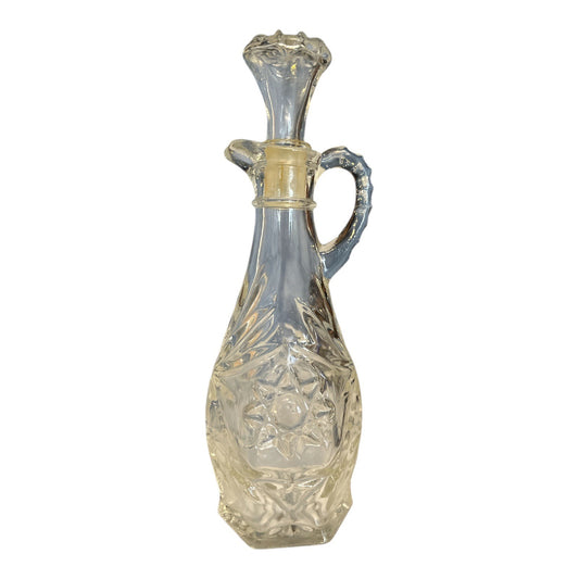 Vintage Clear Glass Cruet with Stopper – Starburst Pattern – 8" Tall – Hexagonal Base – Decorative Handle