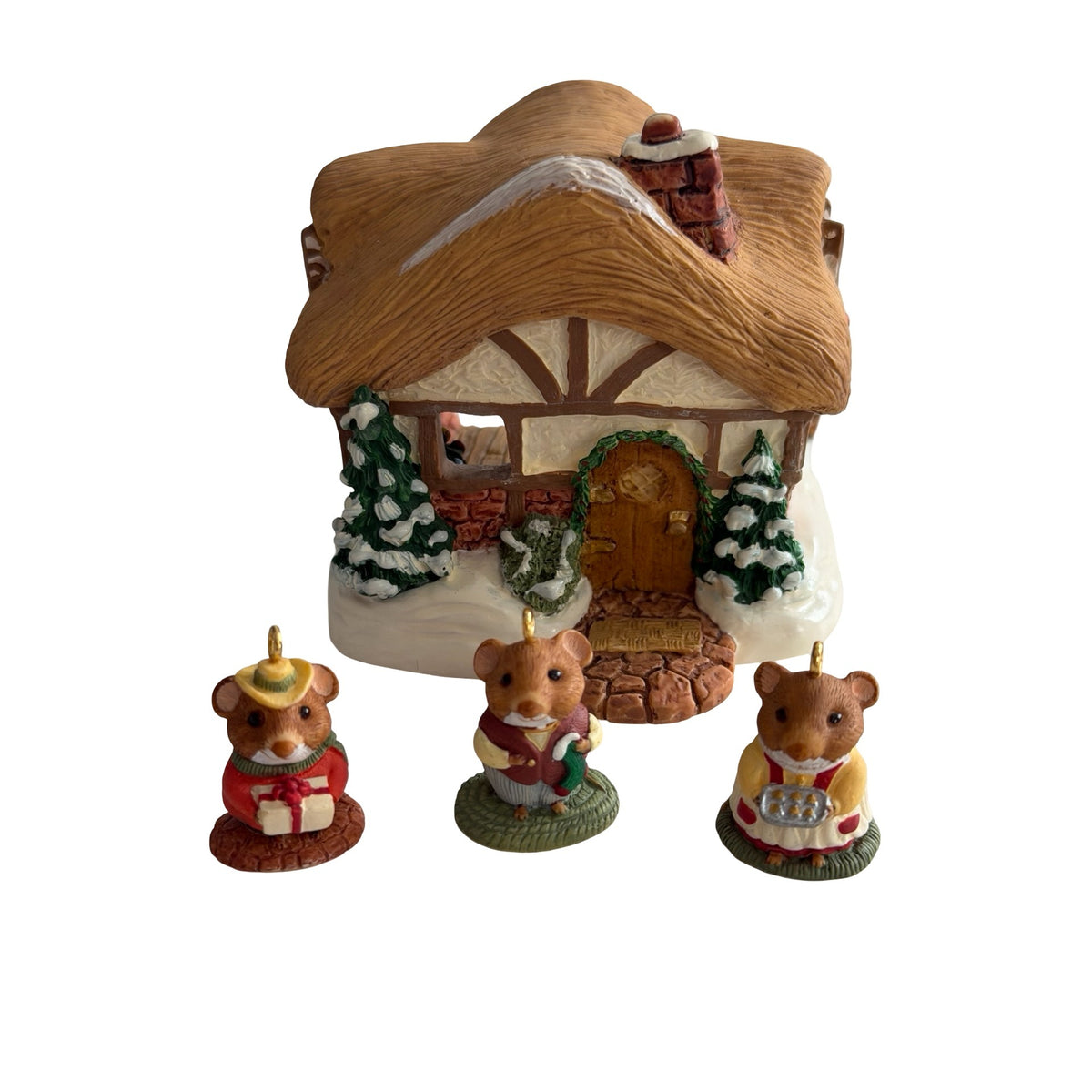 Vintage 1995 Hallmark Moustershire Christmas Cottage 4 Piece Keepsake Ornament Set